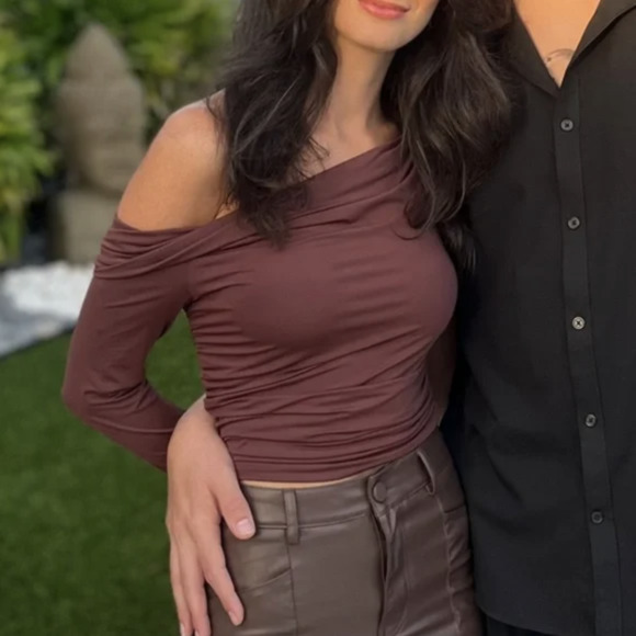 Off The Shoulder Tops